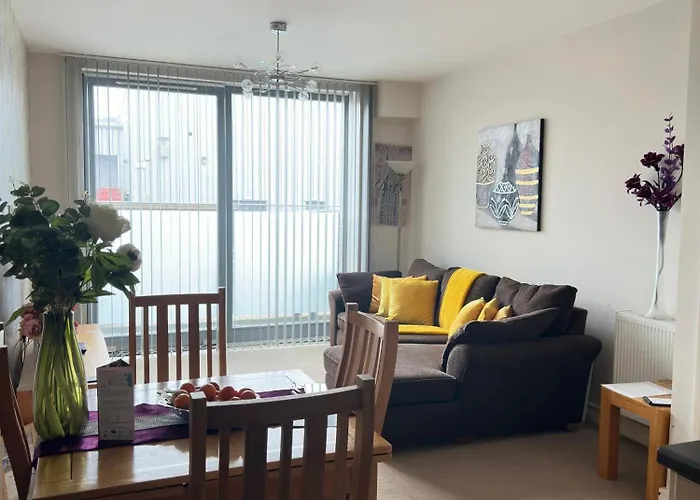 Lovely 1 Bedroom Apartment